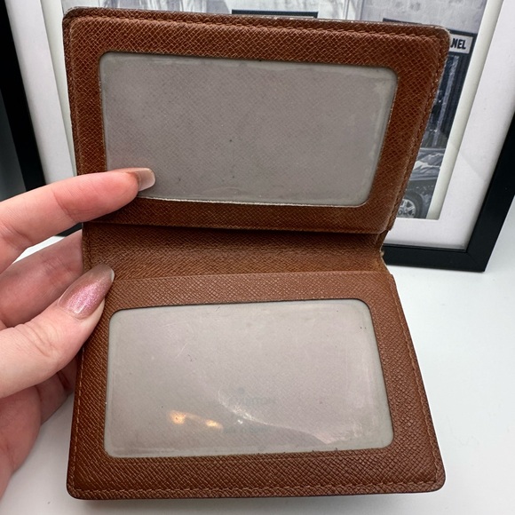 Louis Vuitton Monogram Wallet - Picture 6 of 7